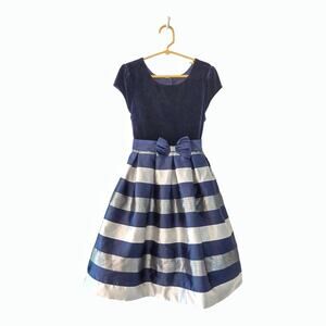 JONA MICHELLE Girls Navy Velvet & Satin Party Dress Size 10 Special Occasion